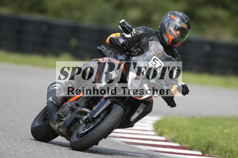 /53 16.09.2025 Track Day Domi Aegerter ADR/Gruppe gruen/57